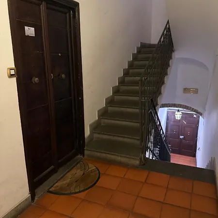 - Vaticano